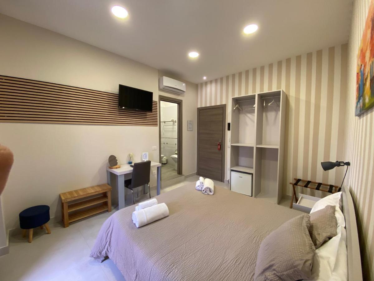 2Naples Rooms Exterior photo